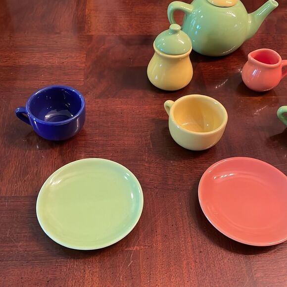 Schylling Retro Fiesta Style Childs Ceramic China Tea Set - Picture 6 of 15